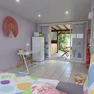 https://studio-perle-de-zanzibar-trois-ilets.comcaribbean.com